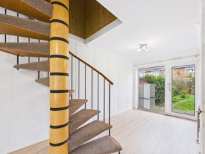 Photo 8- click for photo gallery